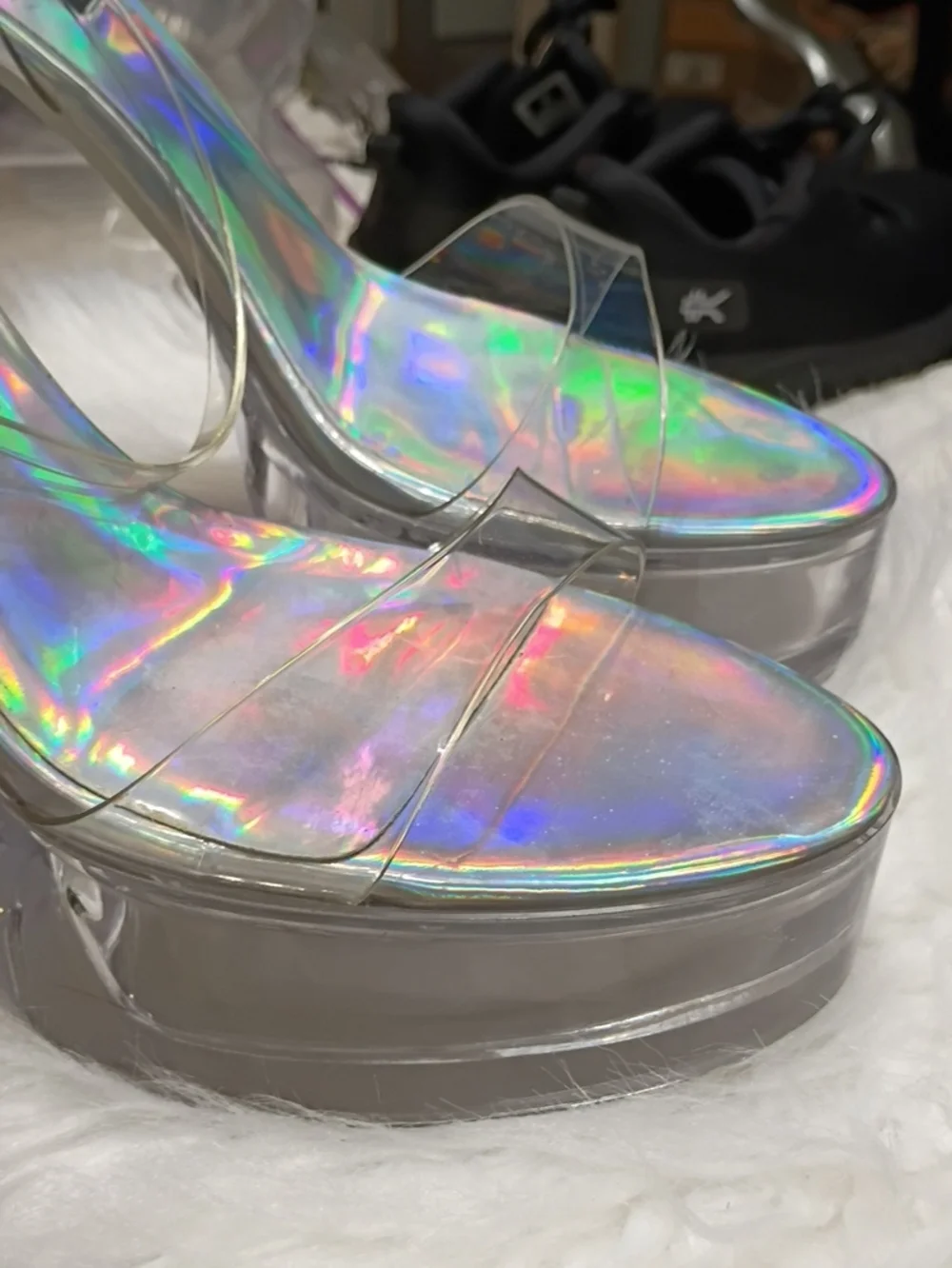 New Steve Madden Jessica Rich Iridescent Clear Platform Heels - Holographic 9.5M